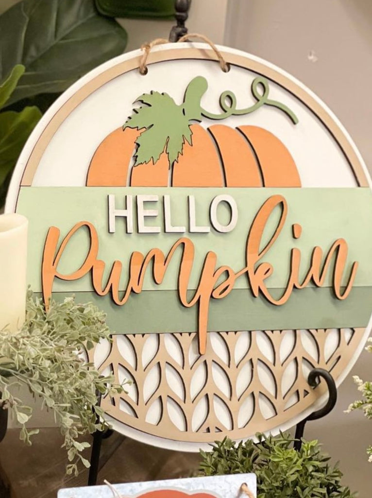 Leafy Pumpkin Round Sign